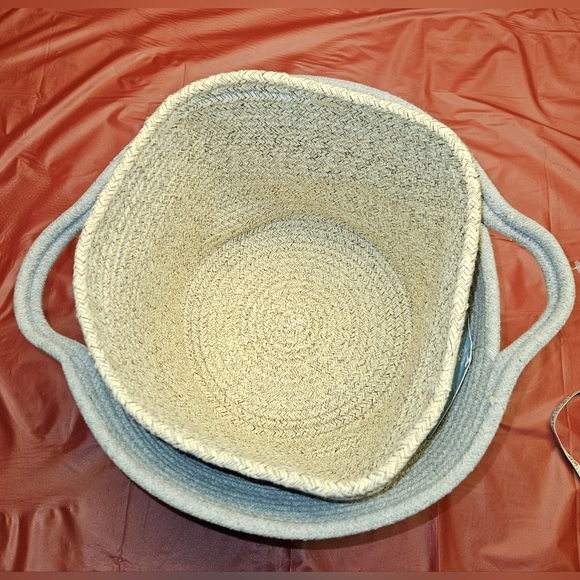 Rope Tote w/Handles N.W.T. Blk&Gray w/Extra Smaller Cream Woven Rope Basket - Picture 4 of 7